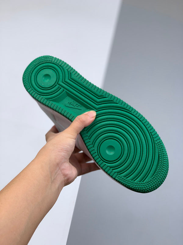 Nike Air Force 1 Essential CT1989-100