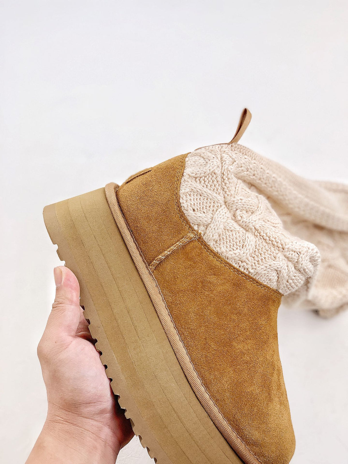 UGG 1144045 Stivali Scanalati di lana con logo in pelle scamosciata colore cammello 35-40 My Store