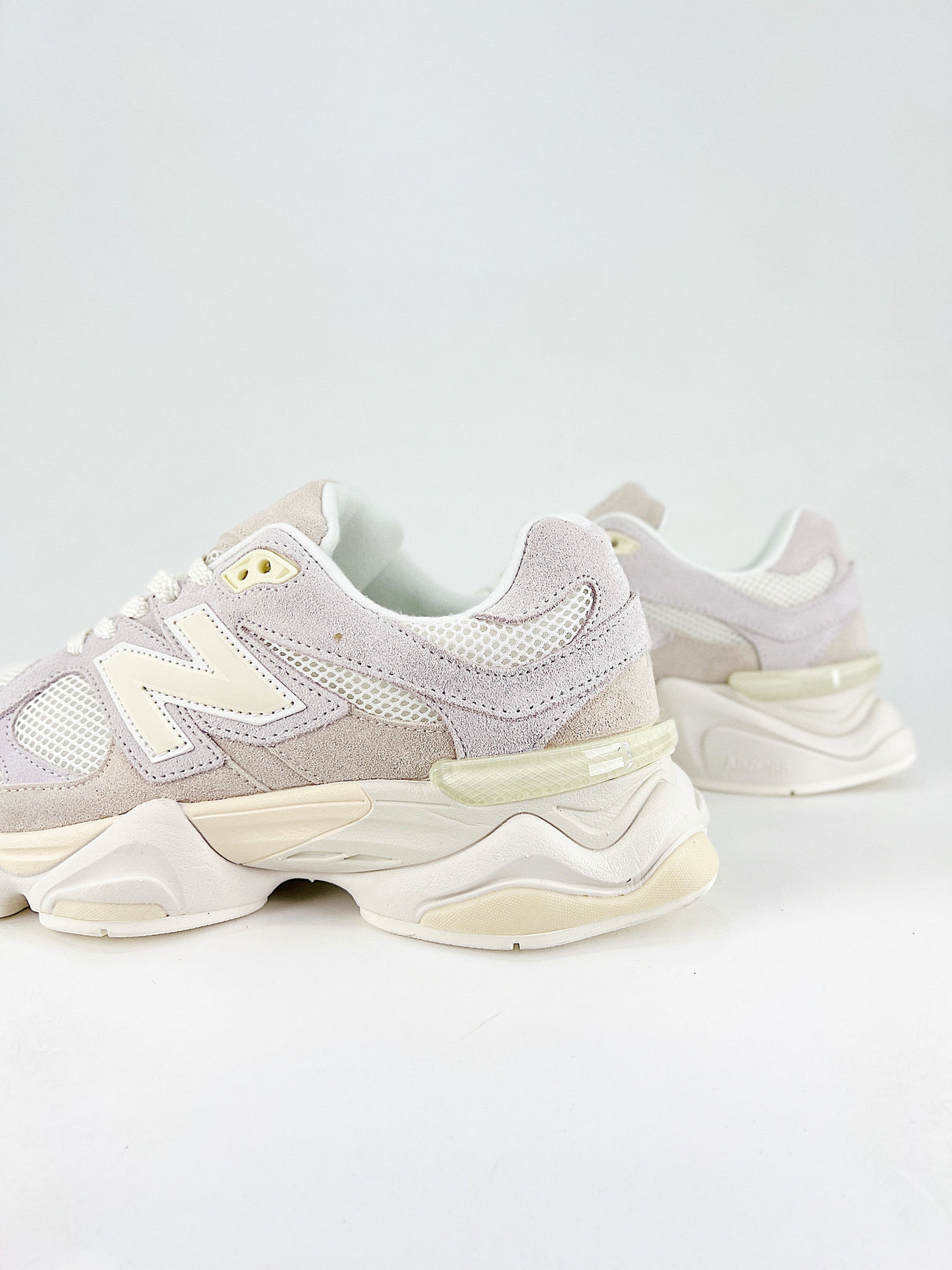 New Balance NB 9060 | U9060ERB