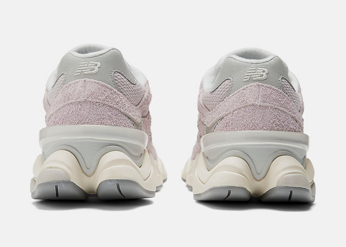New Balance 9060 “December Sky”U9060HSP