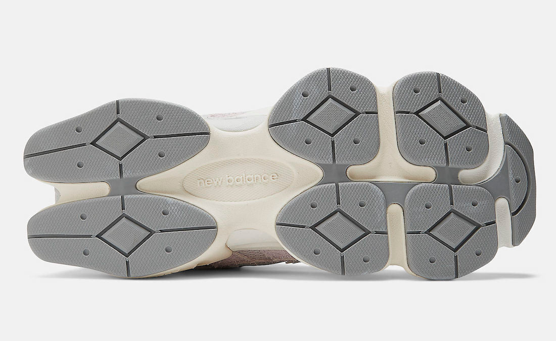 New Balance 9060 “December Sky”U9060HSP