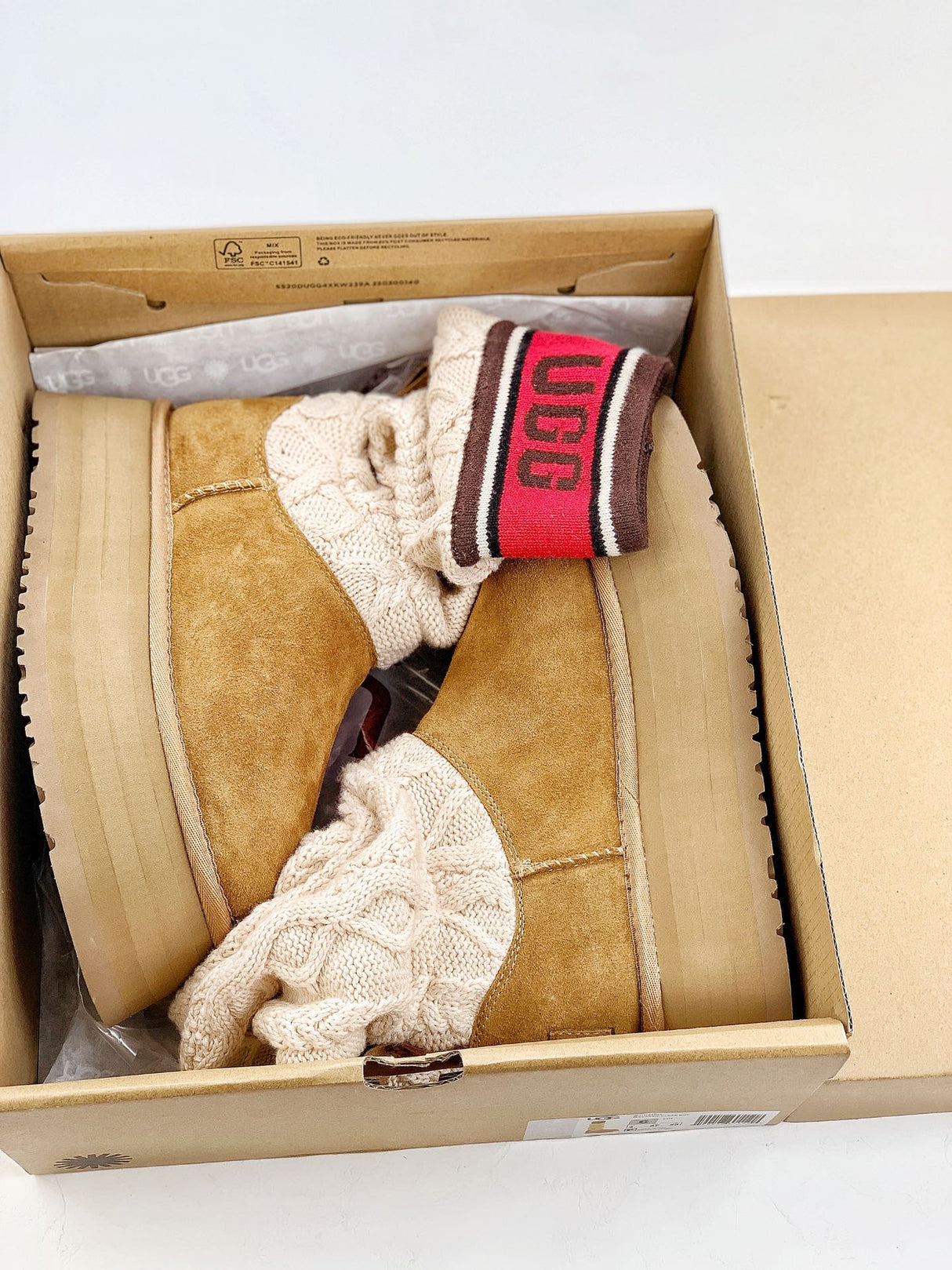 UGG 1144045 Stivali Scanalati di lana con logo in pelle scamosciata colore cammello 35-40 My Store