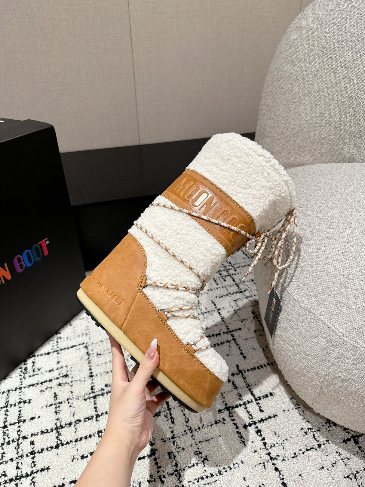 Moon Boot - Icon Shearling Camel