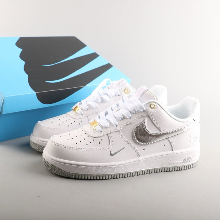 Nike Air Force 1 '07 Low-Top Anniversary Silver Sneaker - ESTOCKK
