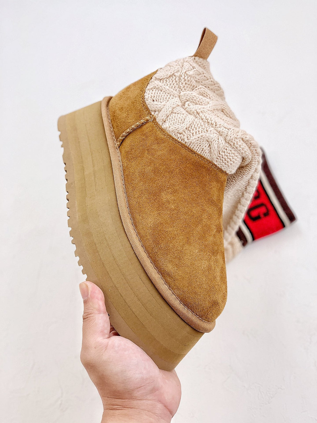 UGG 1144045 Stivali Scanalati di lana con logo in pelle scamosciata colore cammello 35-40 My Store