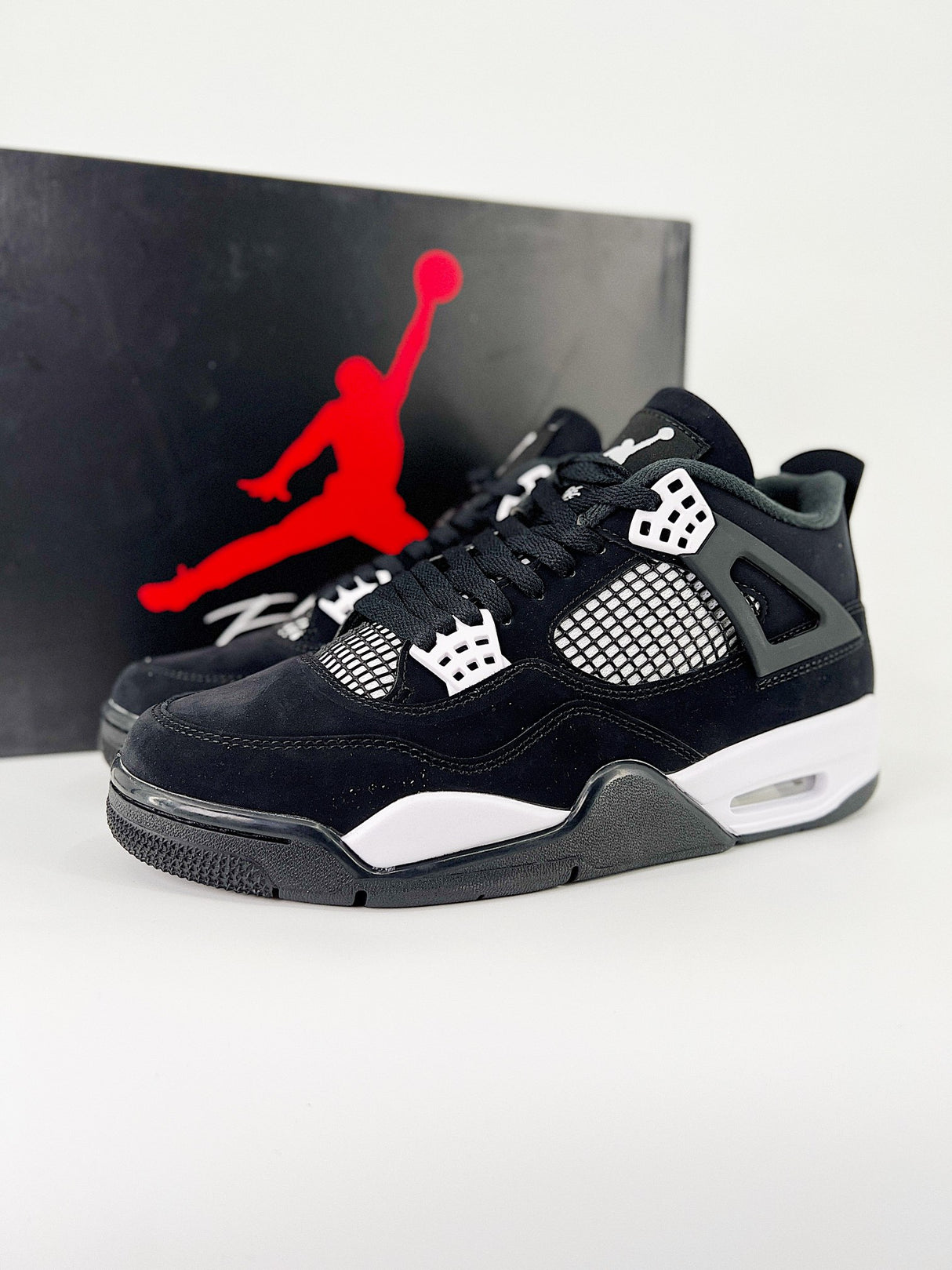 air jordan 4 Retro FQ8138-001 size 36 - 48