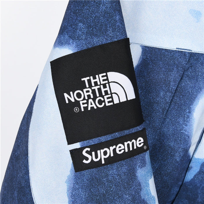 Supreme x The North Face Joint 22FW Blue and White Jacket - ESTOCKK