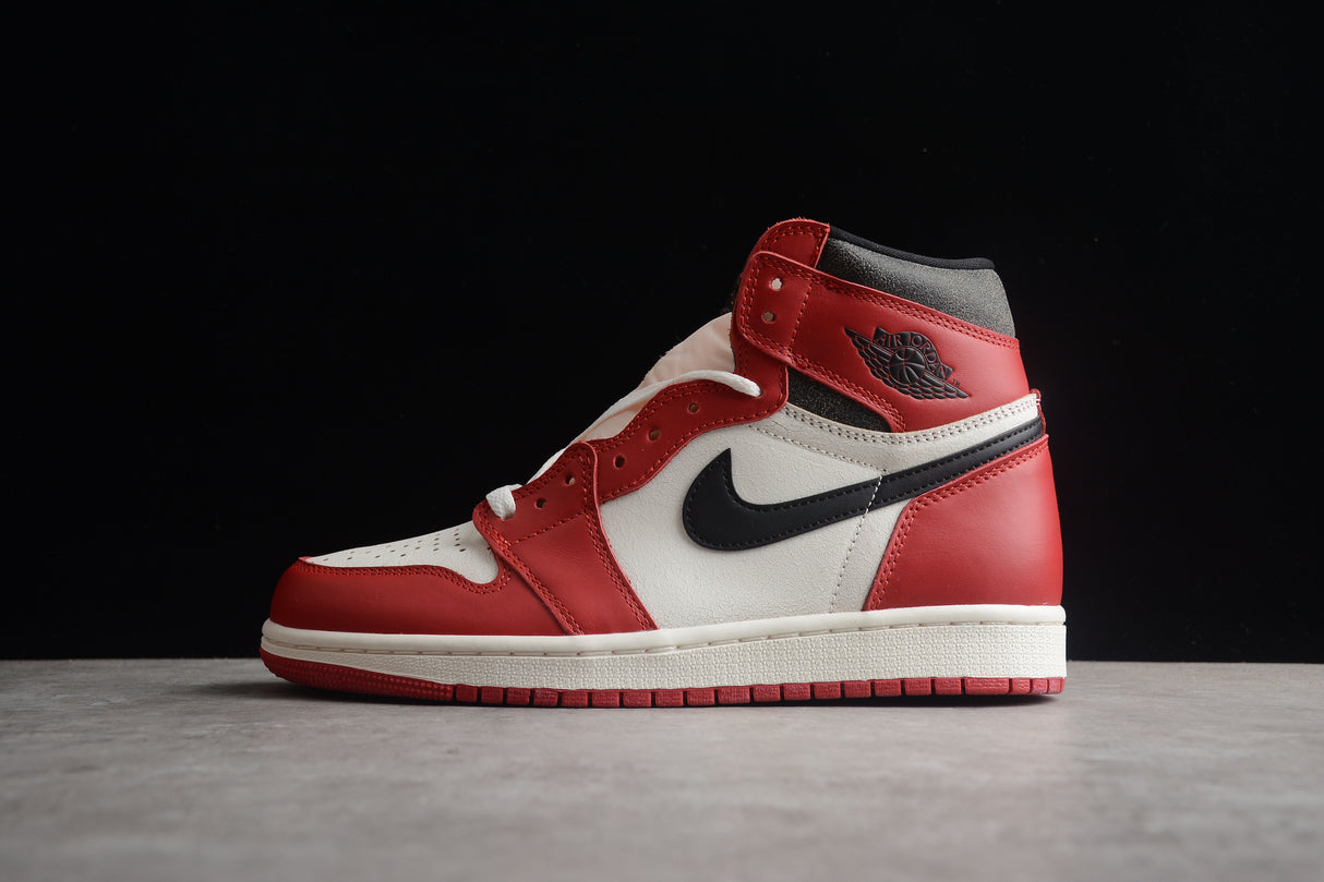 Air Jordan 1 Retro High OG Chicago Lost and Found size 36 - 47