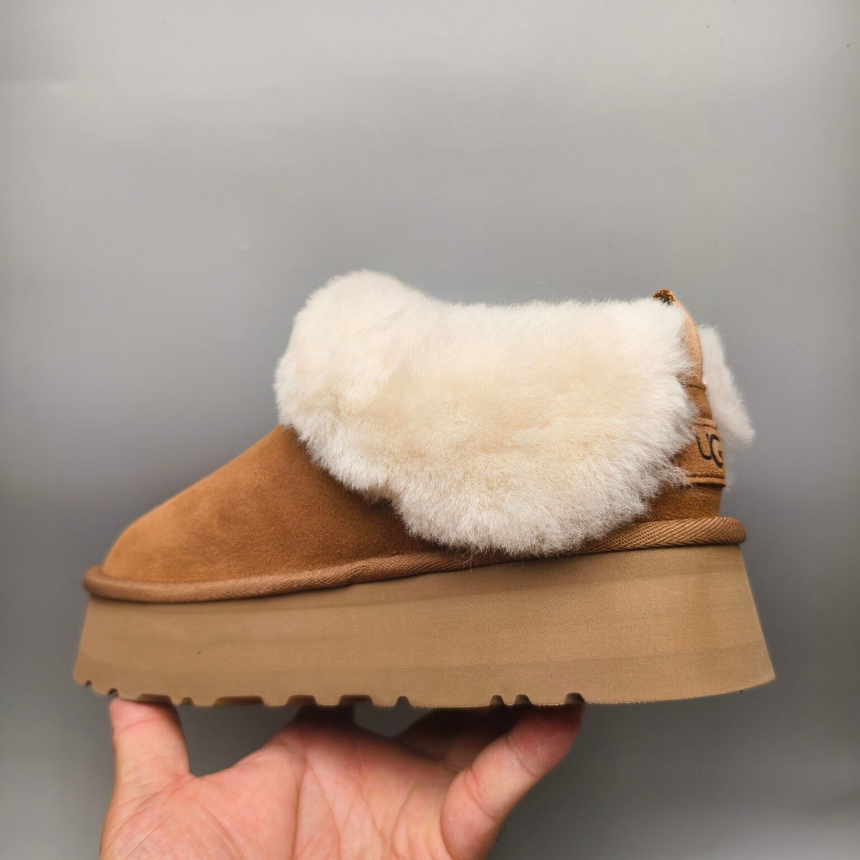 UGG Tazzelle Chestnut