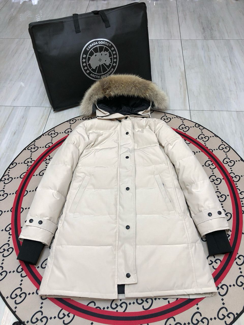 Canada Goose Shelburne Parka White