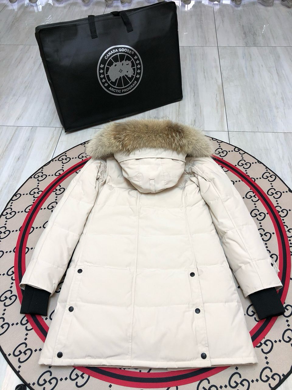Canada Goose Shelburne Parka White