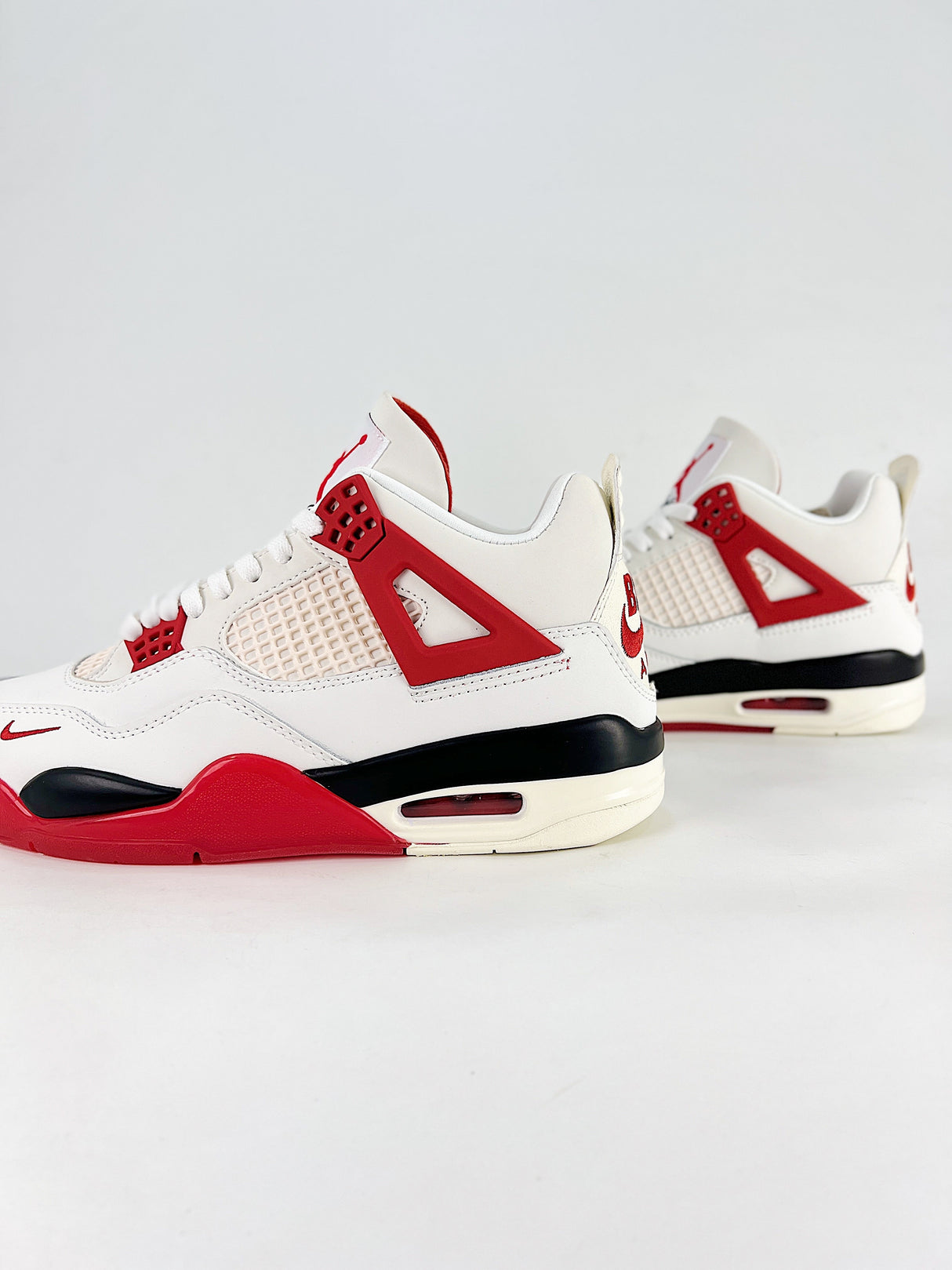 Air Jordan AJ4 Retro 36 - 47 1Q8055 100 estockk.com