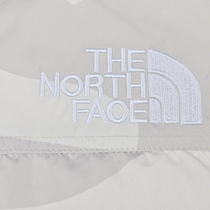 1996 Nuptse The North Face x KAWS Joint 1996 American Version Down White Jacket - ESTOCKK